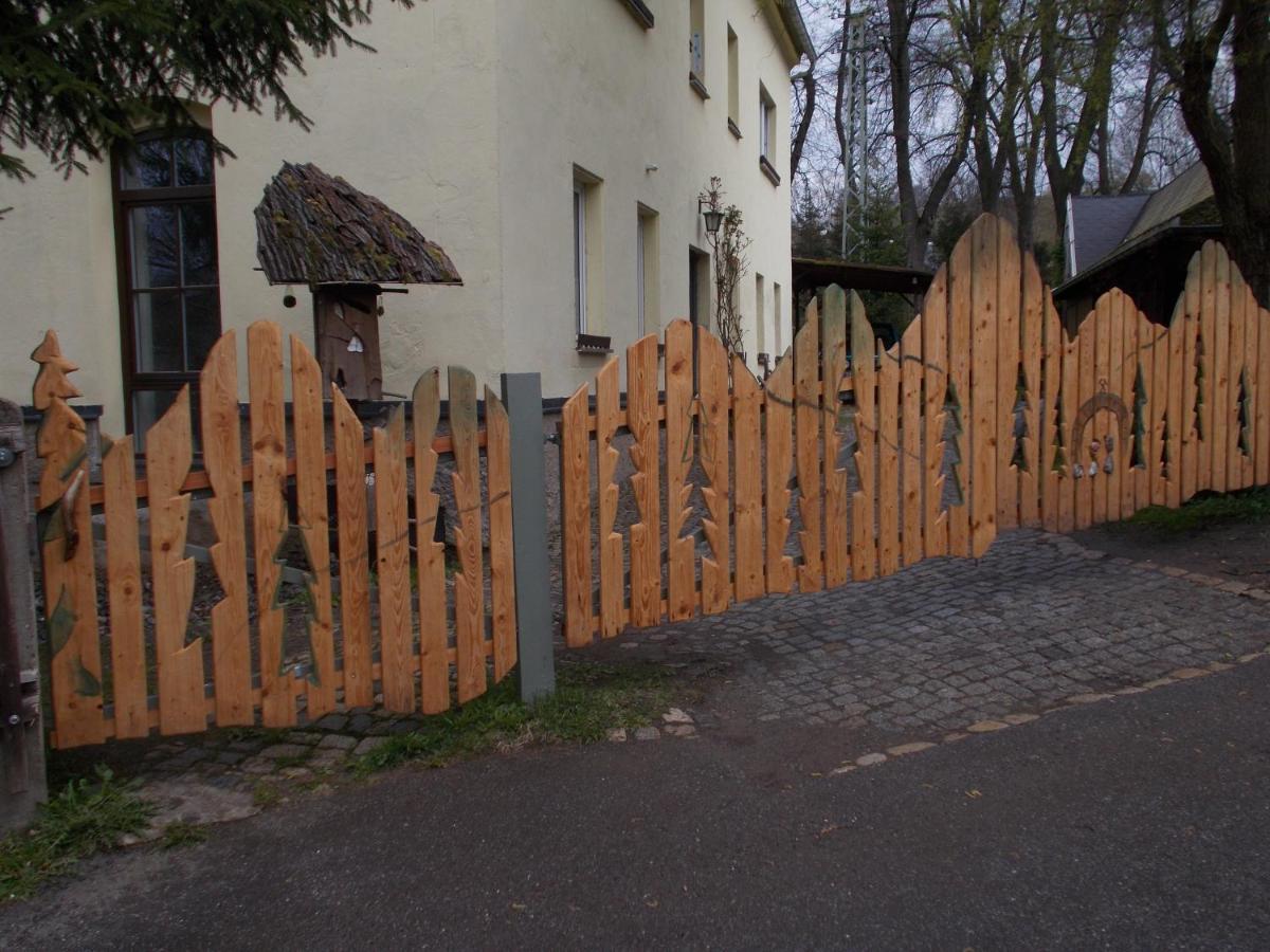 Ferienwohnung "Hinter Den Sieben Bergen" Schwarzenberg  Exterior foto